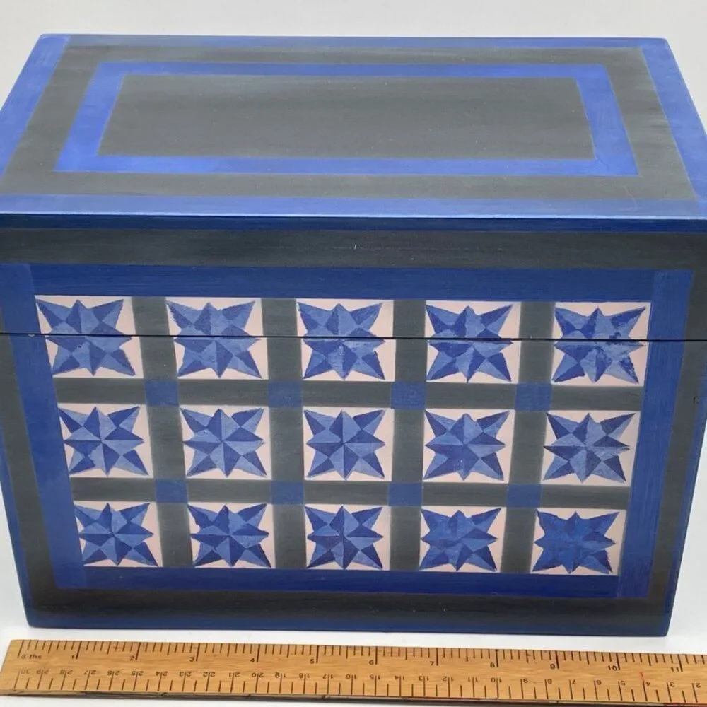 Hand Painted Folk Art Wood Storage Box with Lid Star Barn Quilt 11 x 6